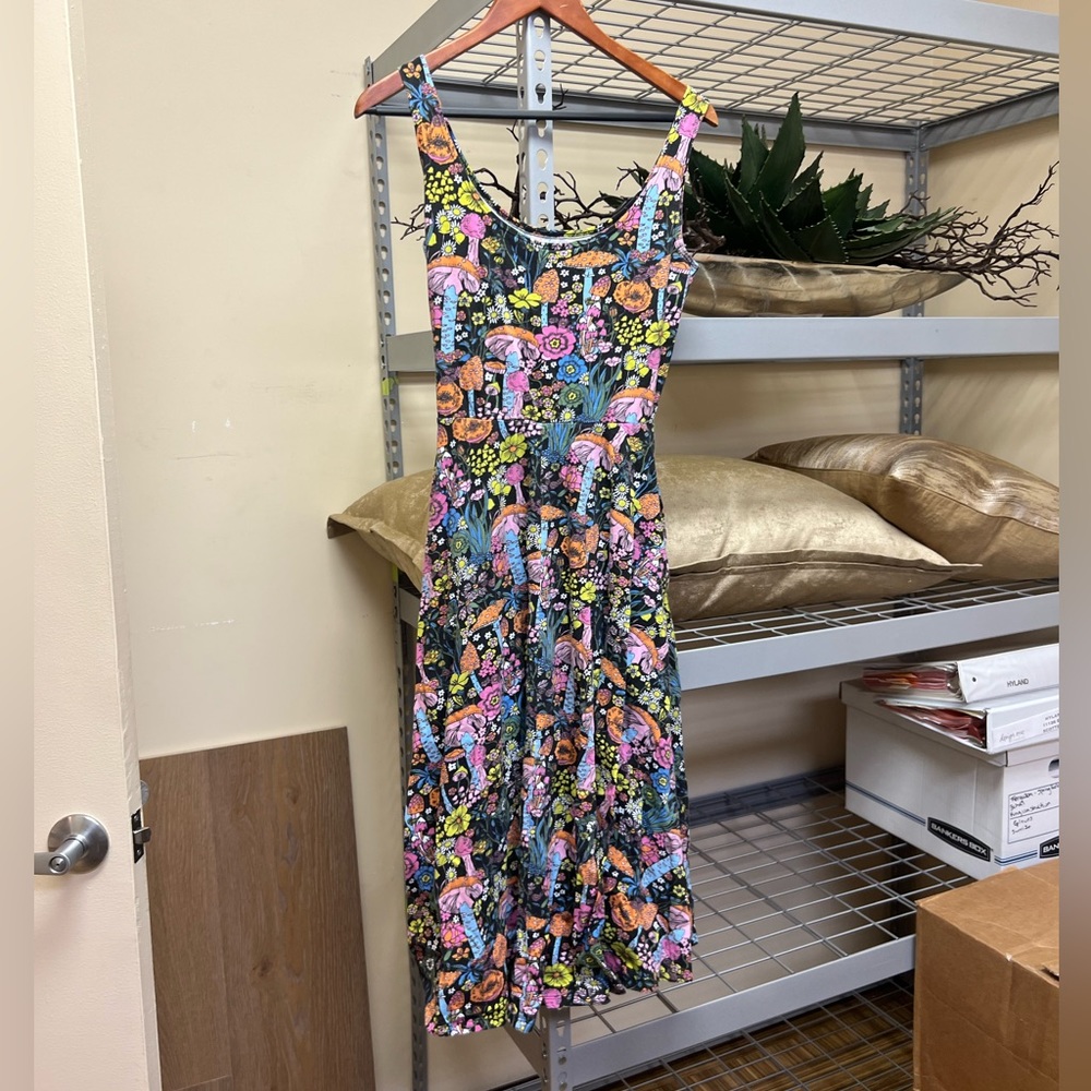 Nooworks Medium Vacation dress